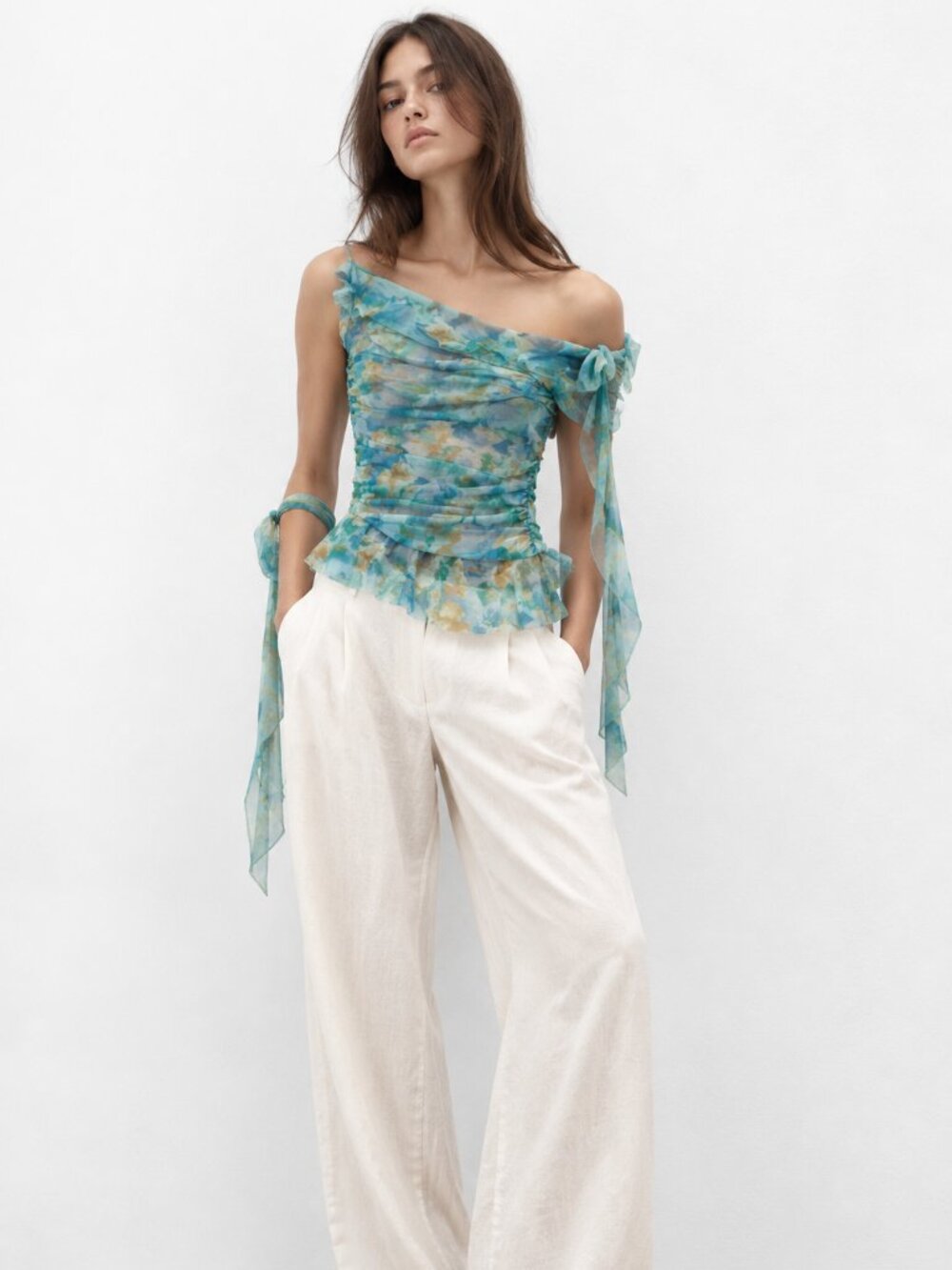 Zara blue floral top